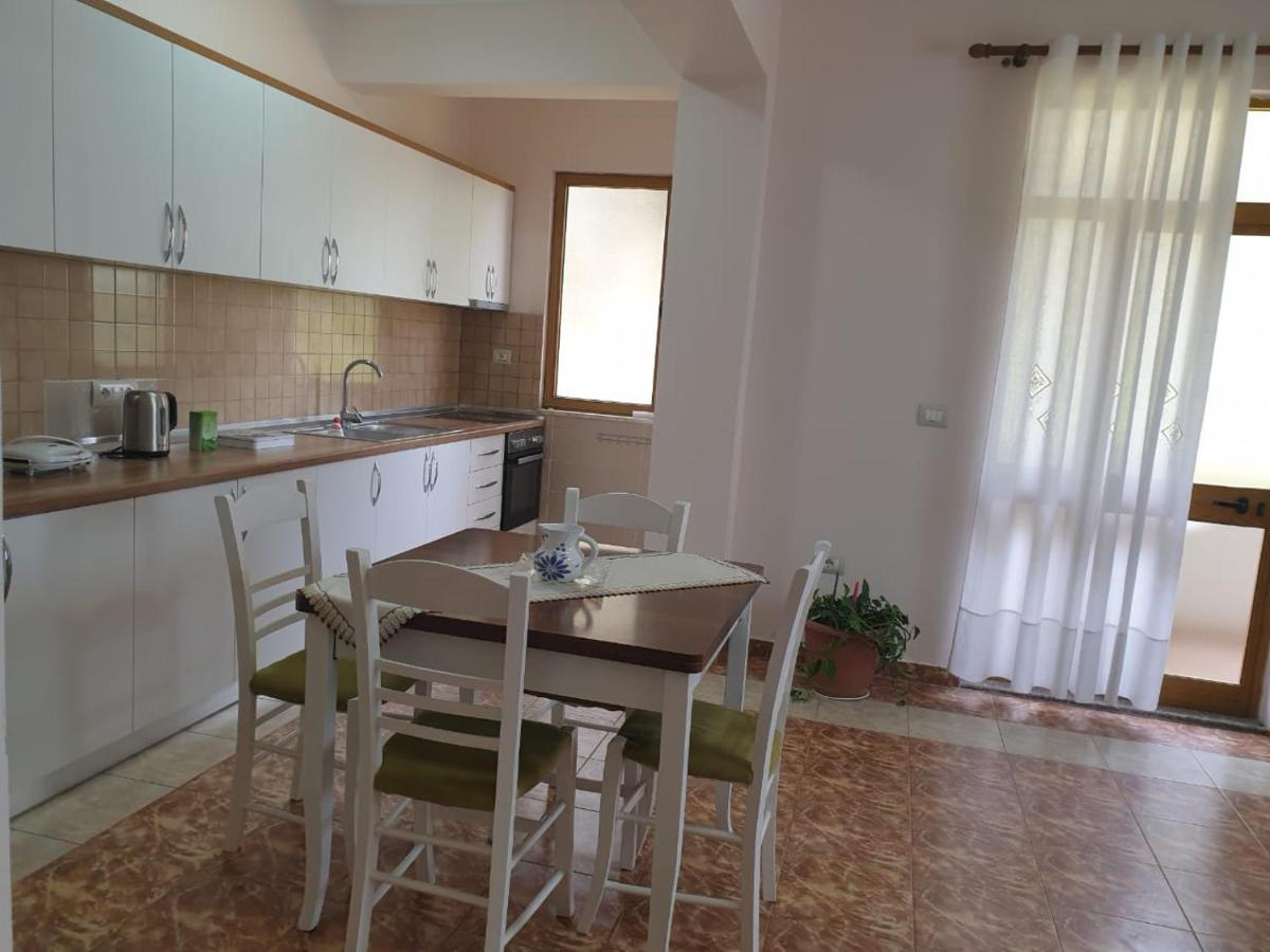Jozi Kaiser Apartment 1 Дуррес Экстерьер фото