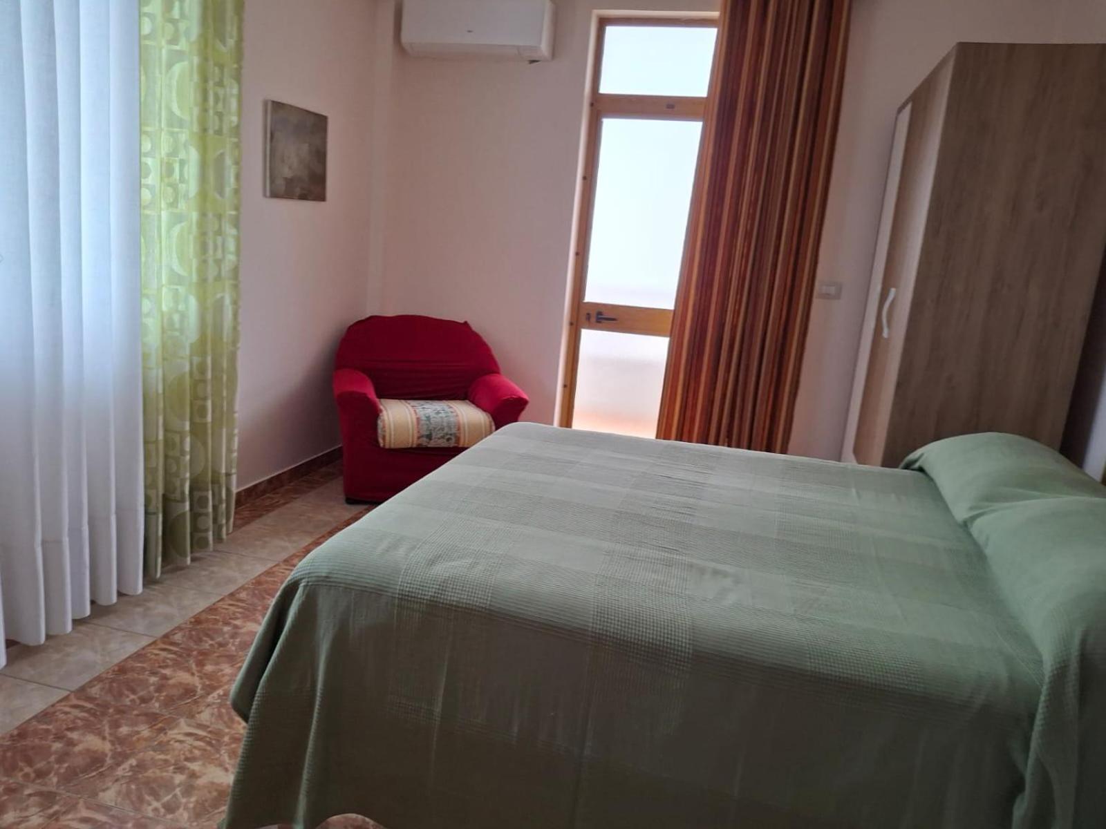 Jozi Kaiser Apartment 1 Дуррес Экстерьер фото